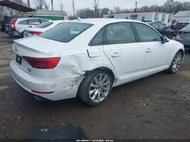 AUDI A4 2017