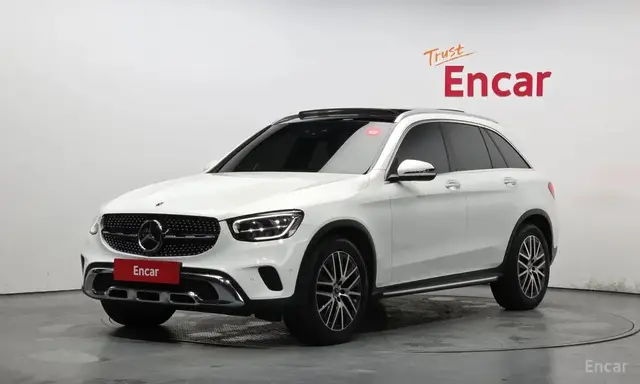 MERCEDES-BENZ GLC 220D 2021