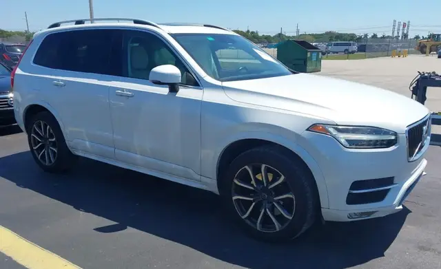 VOLVO XC90 T5 MOMENTUM 2019