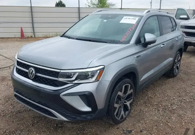 VOLKSWAGEN TAOS SEL 2022