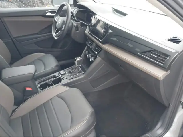 VOLKSWAGEN TAOS SEL 2022