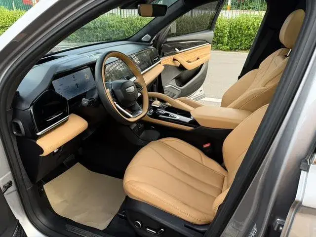GEELY MONJARO 2024