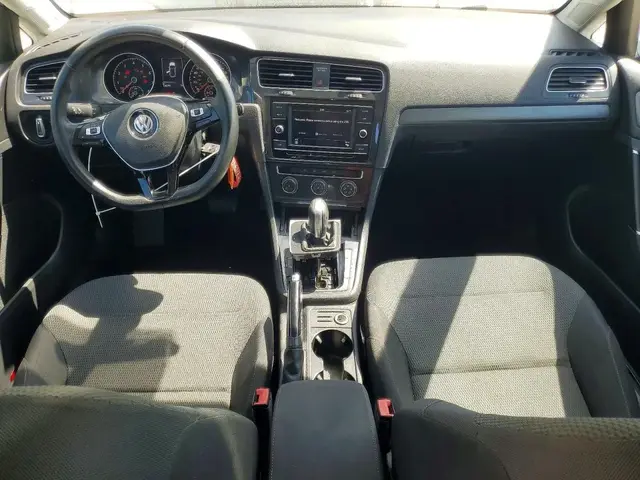 VOLKSWAGEN GOLF S 2019