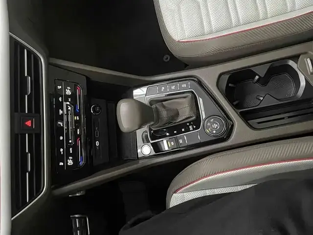 VOLKSWAGEN TIGUAN L 2022