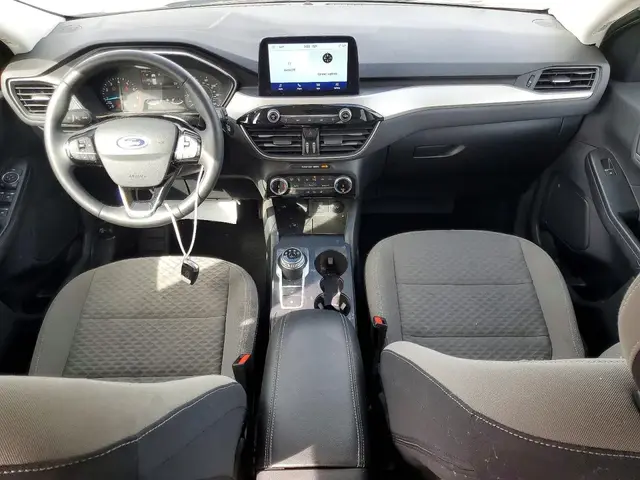 FORD ESCAPE SE 2022