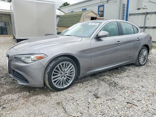 ALFA ROMEO GIULIA TI Q4 2017