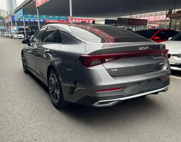 KIA K5 2022