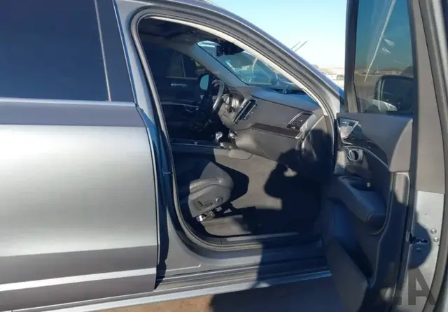 VOLVO XC90 T6 MOMENTUM 2018