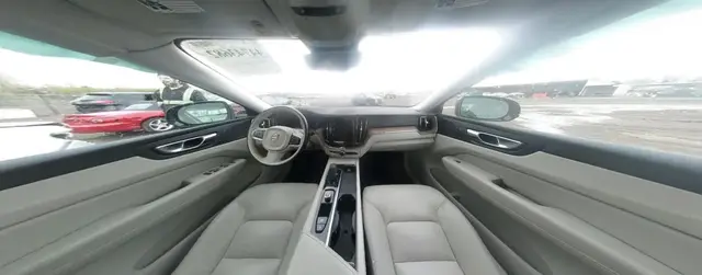 VOLVO XC60 B5 MOMENTUM 2022