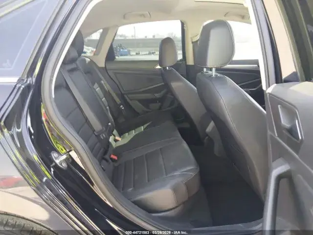 VOLKSWAGEN JETTA SE 2021