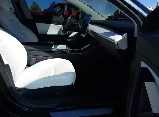 TESLA MODEL 3 LONG RANGE/PERFORMANCE 2018