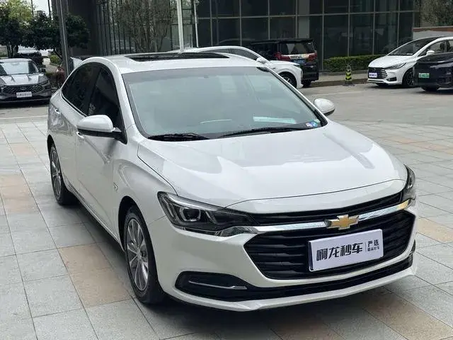 CHEVROLET CRUZE 2022