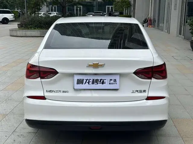 CHEVROLET CRUZE 2022