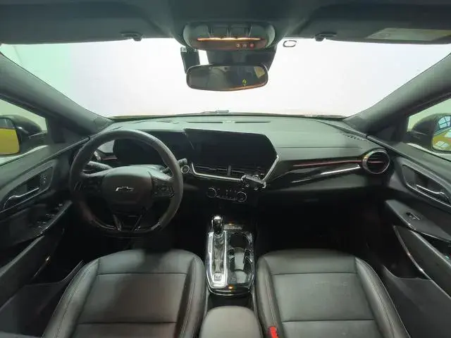 GEELY STARMAX RS 1 2022