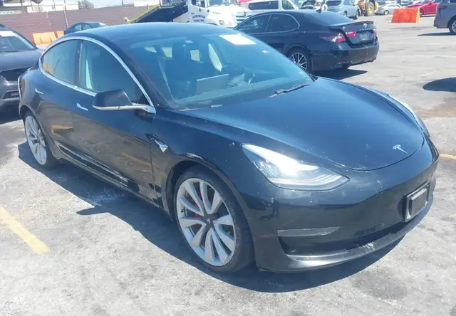 TESLA MODEL 3 LONG RANGE/PERFORMANCE 2019