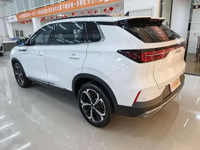 DONGFENG AEOLUS HUGE 2022