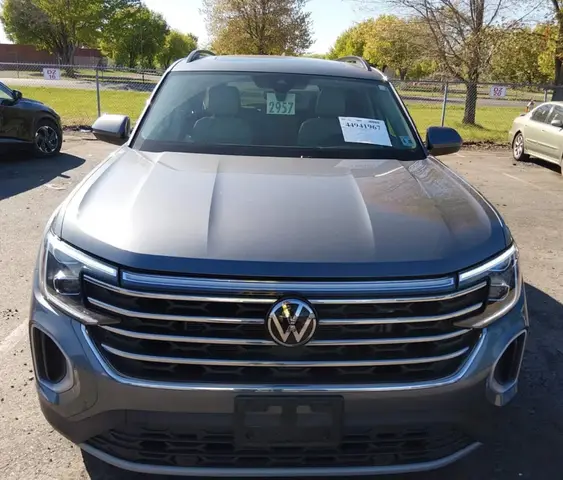 VOLKSWAGEN ATLAS SE 2024