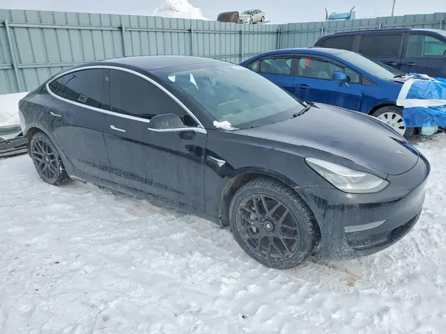 TESLA MODEL 3 LONG 2019
