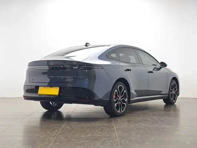 NISSAN N7 2025