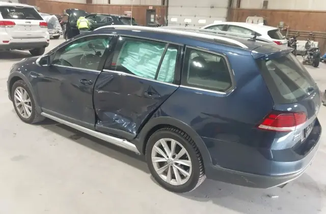 VOLKSWAGEN GOLF ALLTRACK TSI 2019