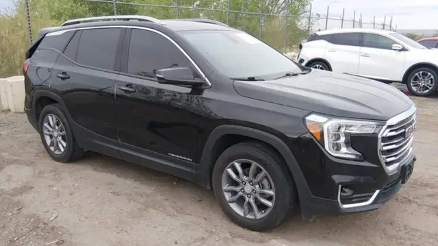 GMC TERRAIN SLT 2023