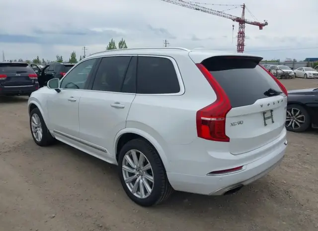VOLVO XC90 2016