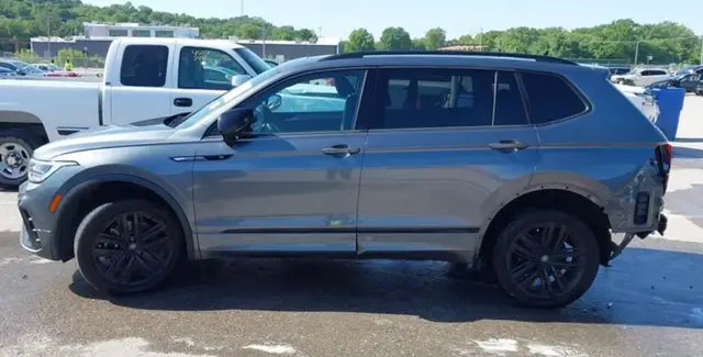 VOLKSWAGEN TIGUAN SE 2022