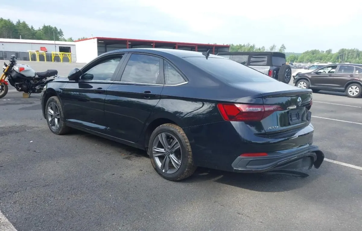 VOLKSWAGEN JETTA SE 2023