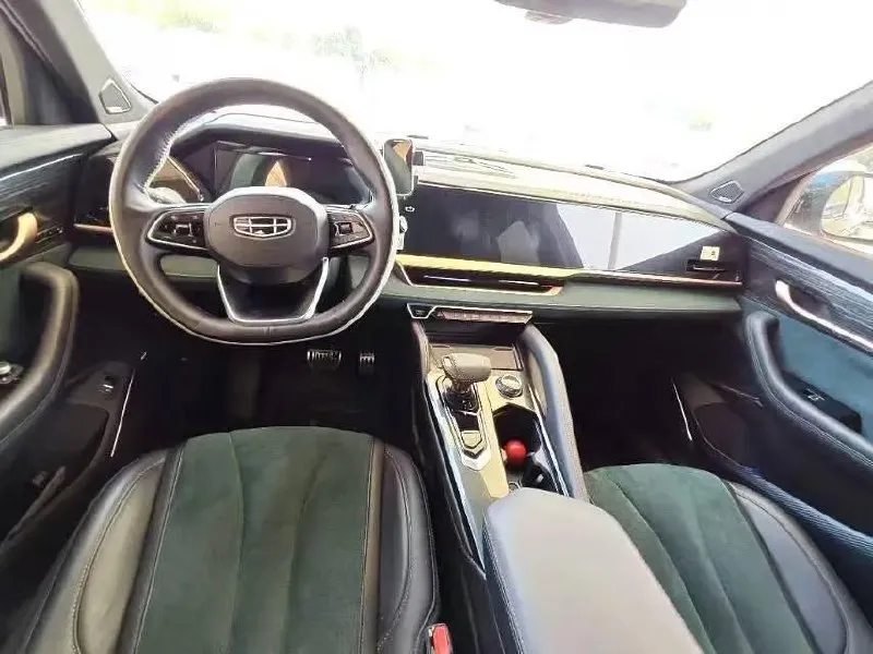GEELY MONJARO 2022