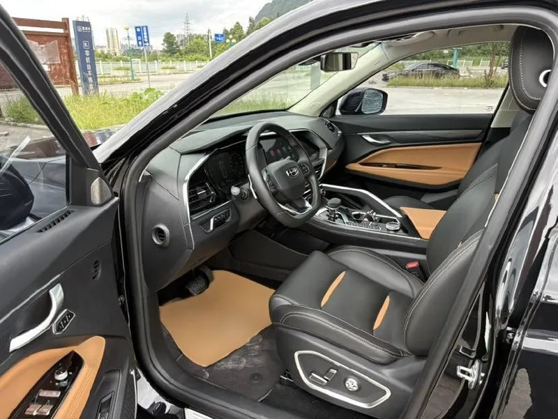 GEELY TUGELLA 2019