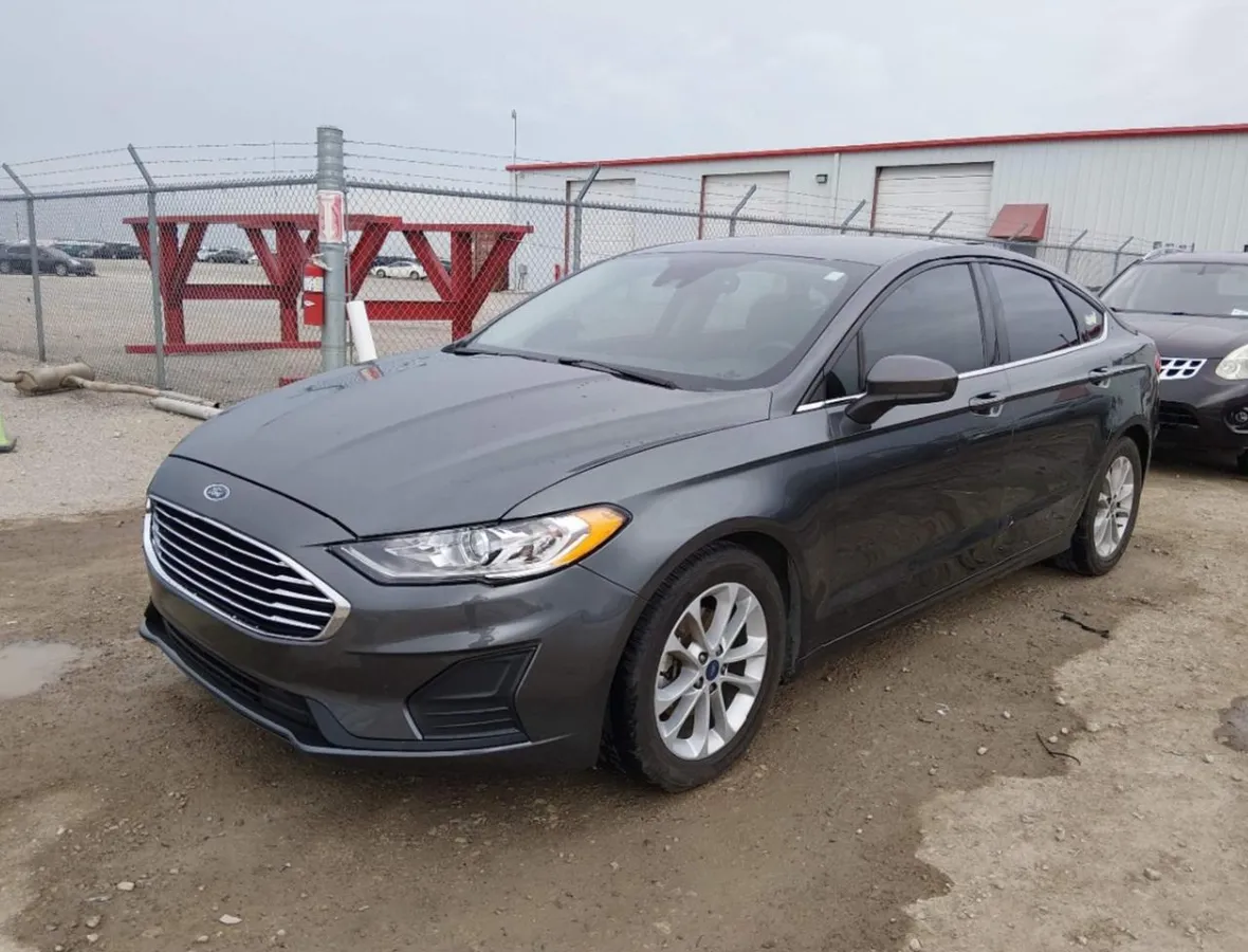 FORD FUSION SE 2020