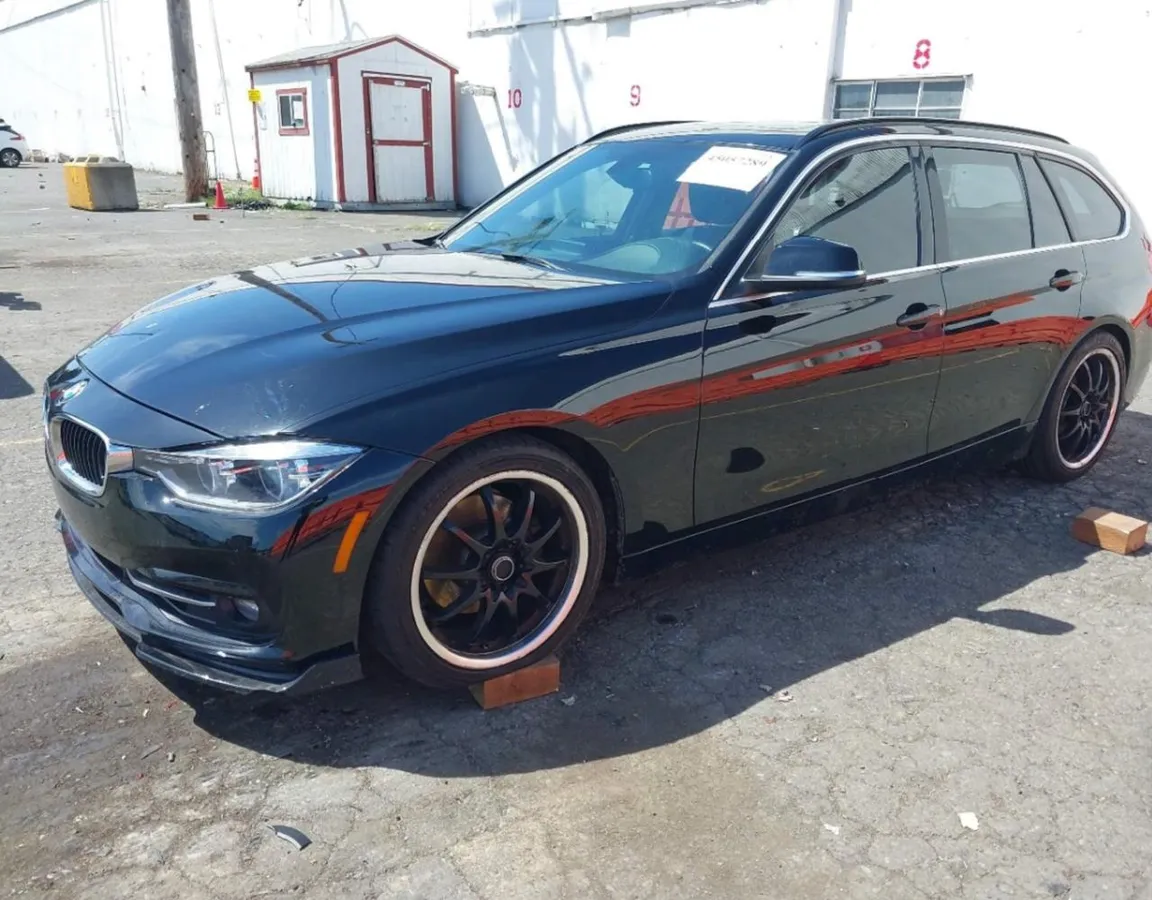 BMW 330I XDRIVE 2018