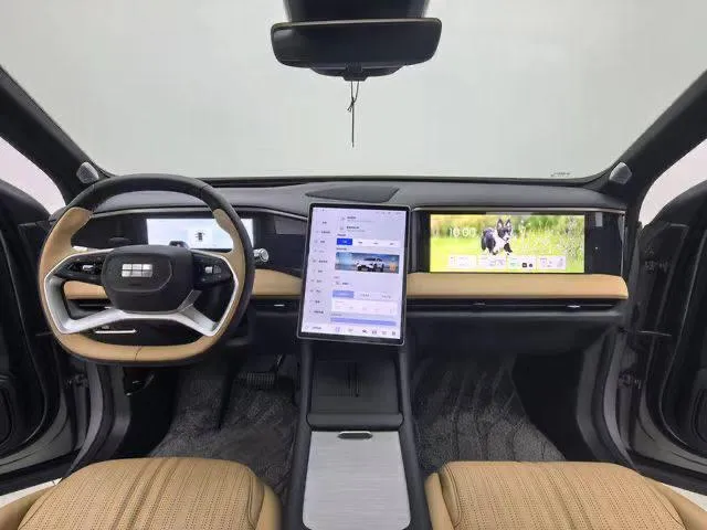 GEELY GALAXY L7 2023