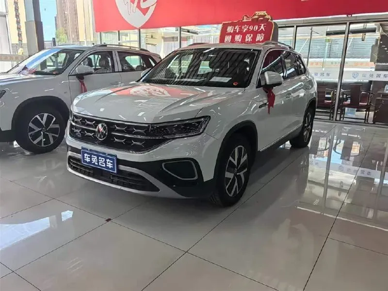 VOLKSWAGEN TAYRON 300TSI 2023