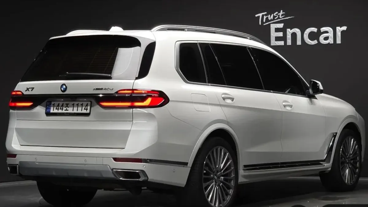 BMW X7 2024