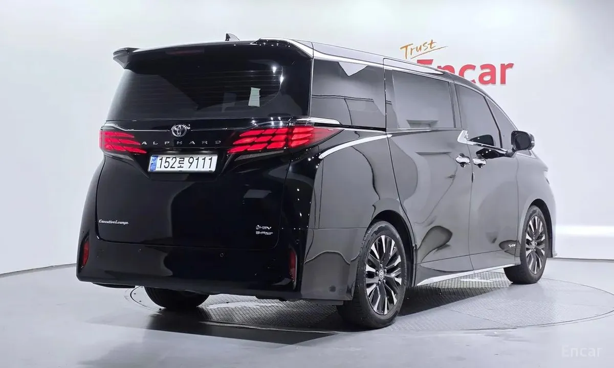TOYOTA ALPHARD LOUNGE ALPHARD EXECUTIVE LOUNGE 2023