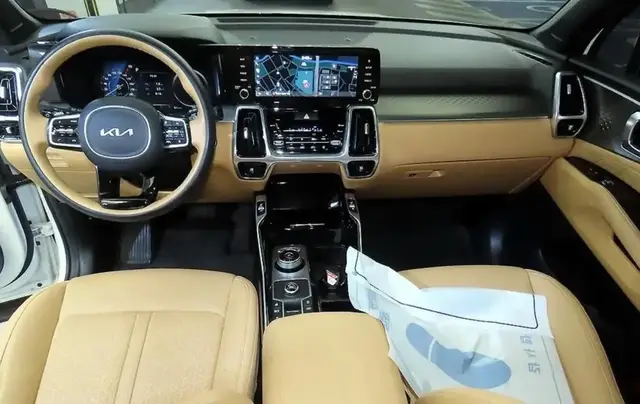 KIA SORENTO NOBLES 2022