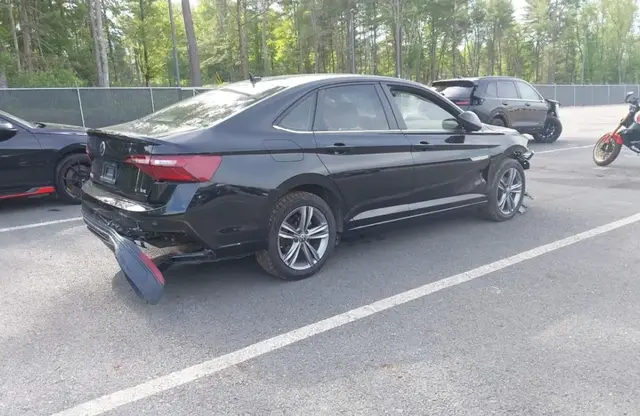 VOLKSWAGEN JETTA SE 2023