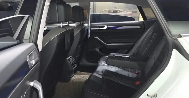 VOLKSWAGEN ATHEON PRESTIGE 2022