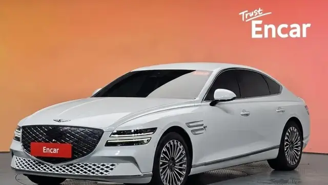GENESIS ELECTRIC G80 2023