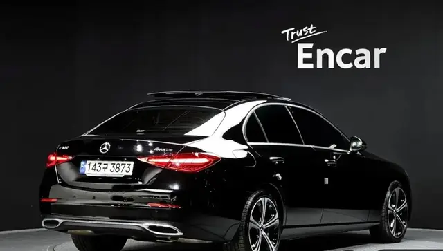 MERCEDES-BENZ W206 2023