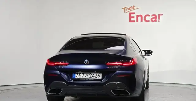 BMW 8 SERIES FIRST EDITION 2022