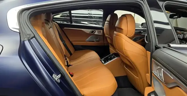 BMW 8 SERIES FIRST EDITION 2022