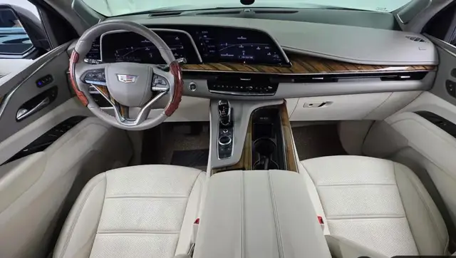 CADILLAC ESCALADE SPORT PLATINUM 2023