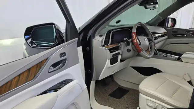 CADILLAC ESCALADE SPORT PLATINUM 2023