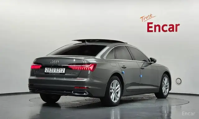 AUDI A6 2022