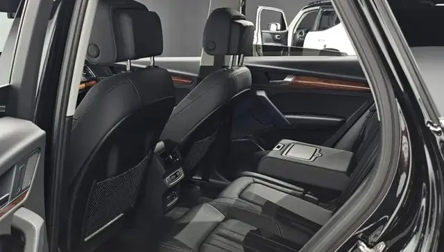 AUDI Q5 2024