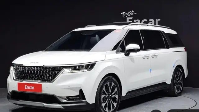 KIA CARNIVAL SIGNATURE 2022