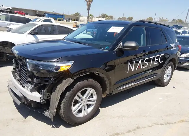 FORD EXPLORER XLT 2023