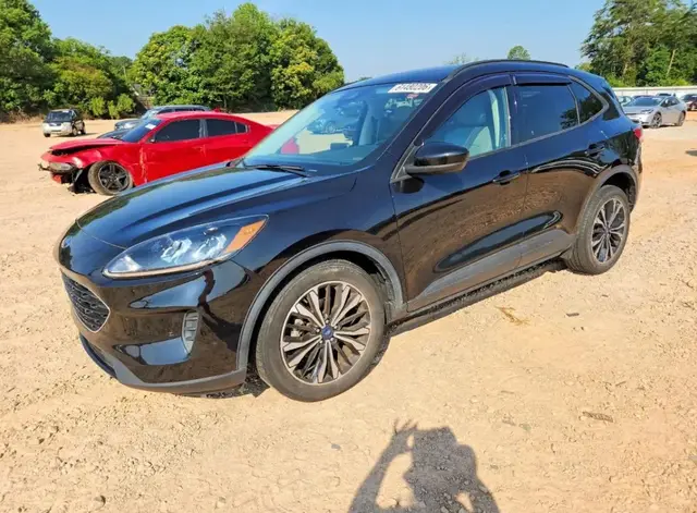 FORD ESCAPE SE 2022